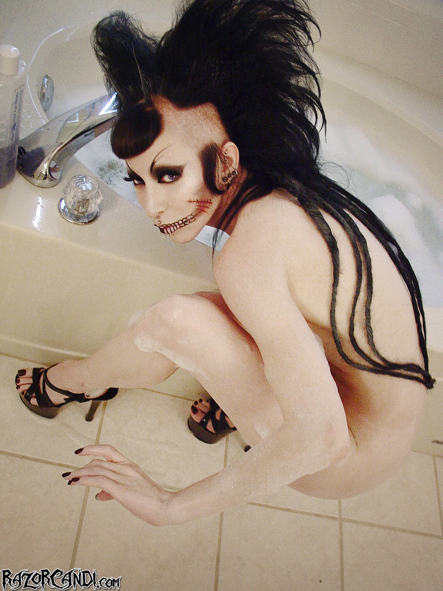 Razor Candi 'Classic Gothic Deathrock Beauty in Bubble Bath' starring Razor Candi (Photo 14)
