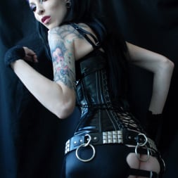 Razor Candi in 'Razor Candi' Gothic Dreamgirl Razor Candi in Black Leather (Thumbnail 5)