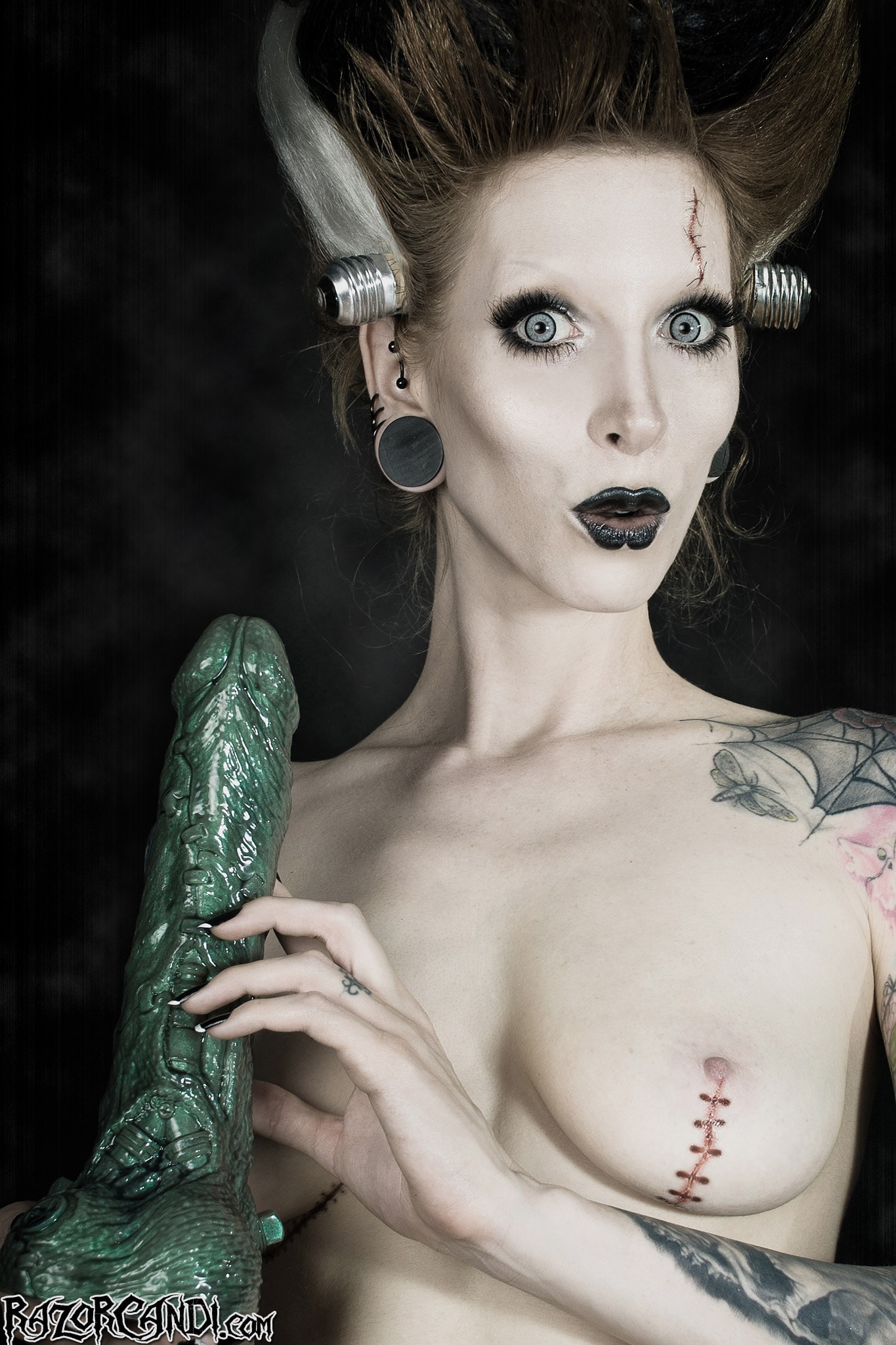 Razor Candi 'Tattooed Bride of Frankenstein Cosplay' starring Razor Candi (Photo 12)